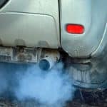 دود آبی اگزوز خودرو